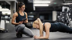 Finde den richtigen Personal Trainer Worauf du achten musst